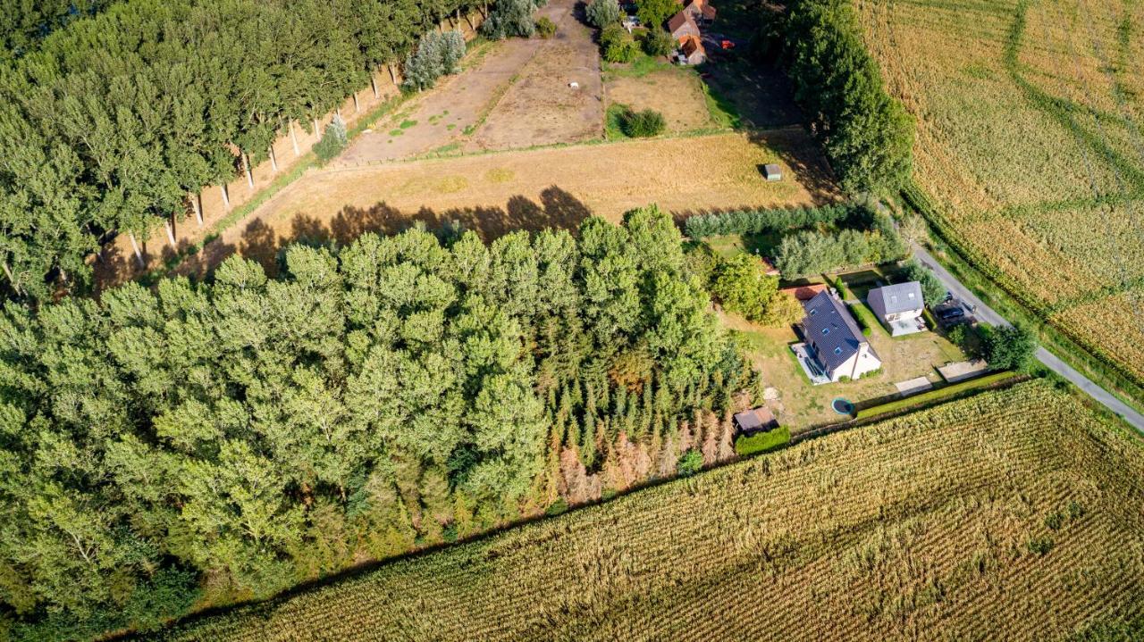 De Smokkelaar & Het Schuurtje Villa Maldegem Bagian luar foto