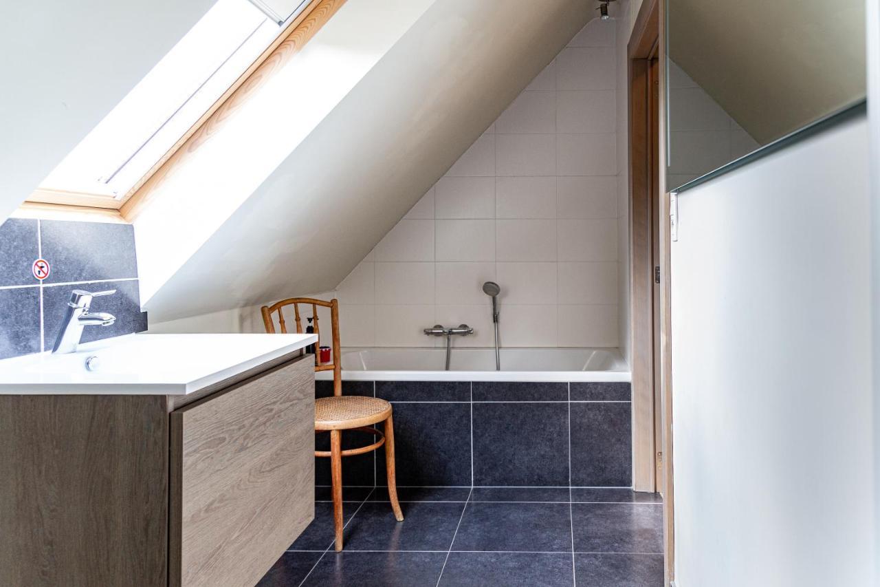 De Smokkelaar & Het Schuurtje Villa Maldegem Bagian luar foto