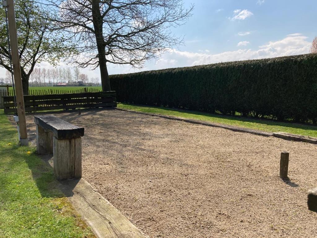 De Smokkelaar & Het Schuurtje Villa Maldegem Bagian luar foto