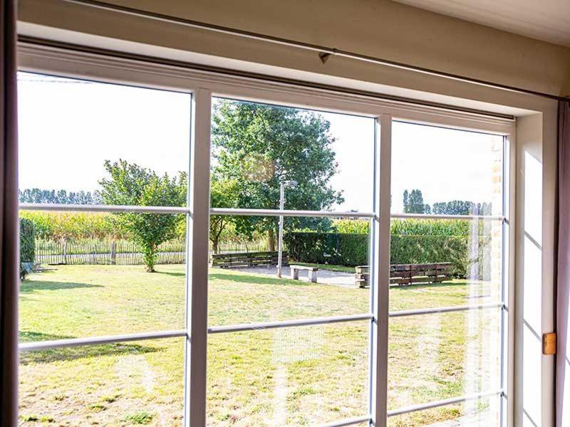 De Smokkelaar & Het Schuurtje Villa Maldegem Bagian luar foto